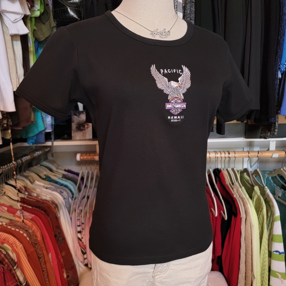 HARLEY-DAVIDSON ♡ Black Embroidered PACIFIC H-D Maui, Hawaii Short Sleeve Top M